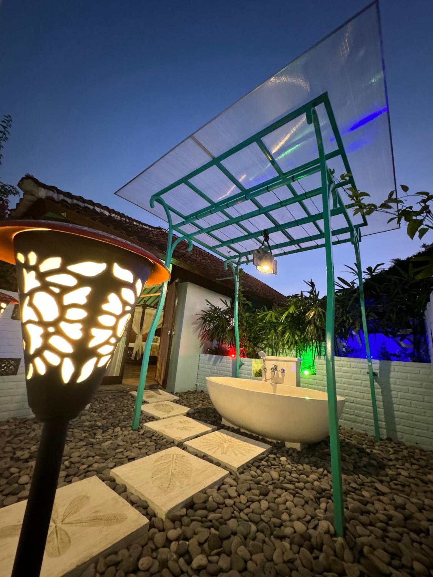Bebek Cottages Sanur Eksteriør billede